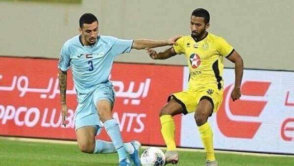 من الدوري الإماراتي