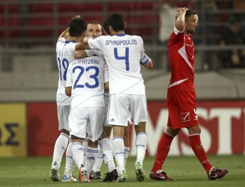 2011-06-042011-06-04t202215z_01_kar14_rtridsp_3_soccer-euro_reuters