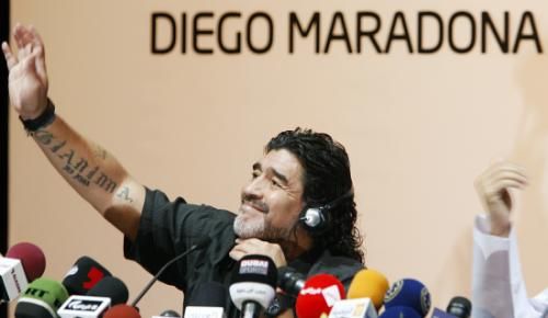 2011-06-042011-06-04t112047z_01_dub01_rtridsp_3_uae-maradona_reuters
