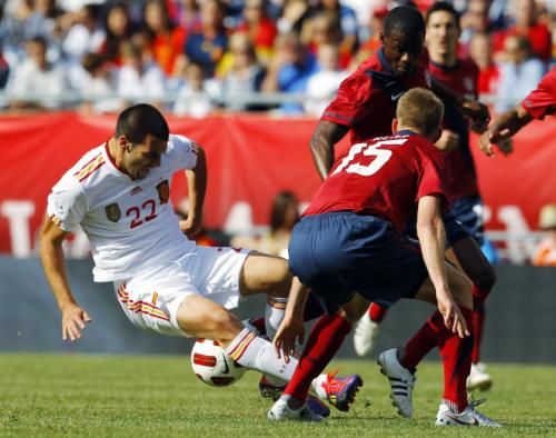 2011-06-042011-06-04t214909z_01_bks08_rtridsp_3_soccer_reuters