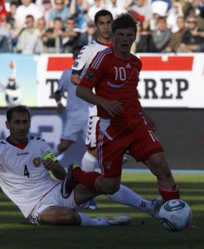 2011-06-042011-06-04t155725z_01_stp01_rtridsp_3_soccer-euro_reuters