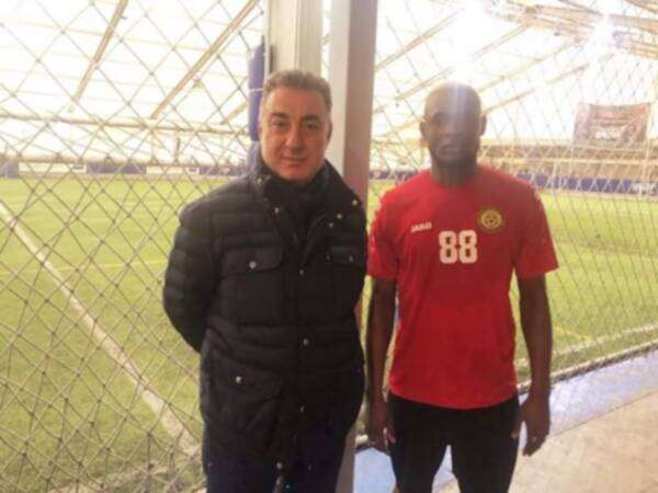 بيرسيل أوباسي ناتسونجو