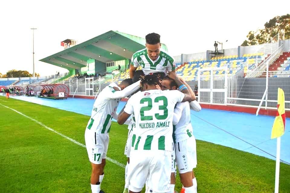 لاعبو الدفاع الجديدي 