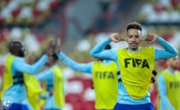 لاعبو الهلال