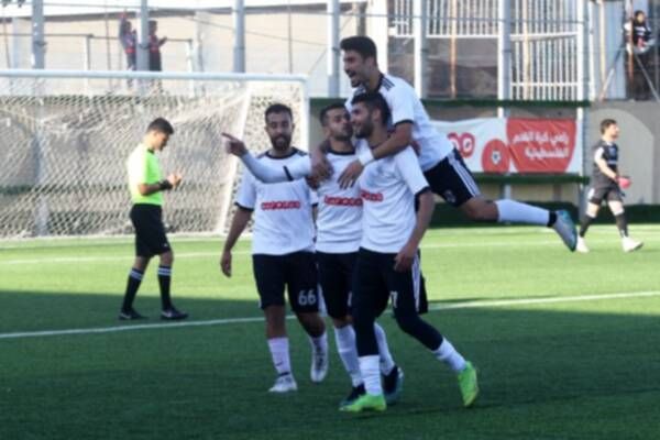 فرحة لاعبي الصداقة