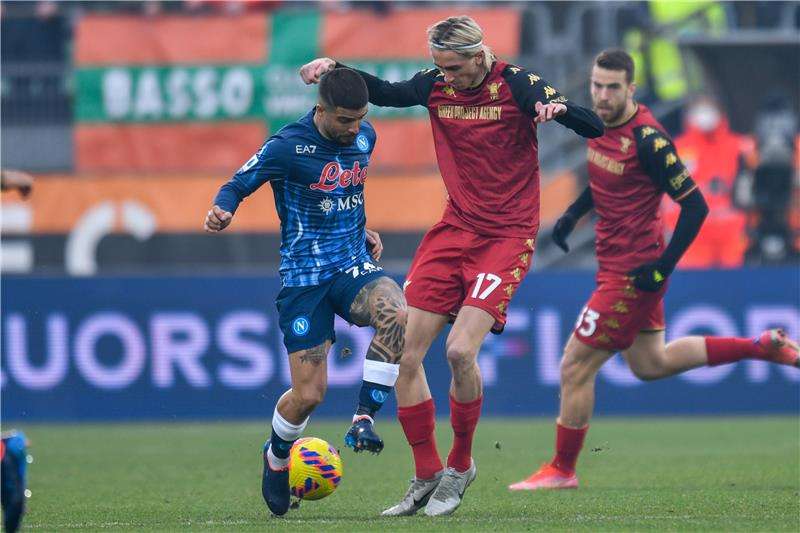 من مباراة نابولي وفينيزيا