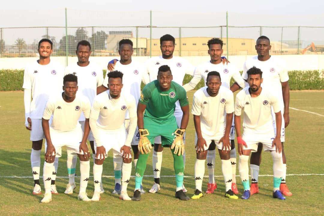 لاعبو الهلال