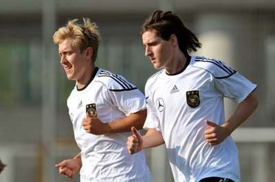 2011-06-05-00000102767780