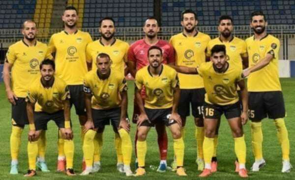 لاعبو الحسين إربد