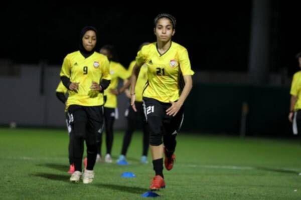 منتخب شابات الإمارات