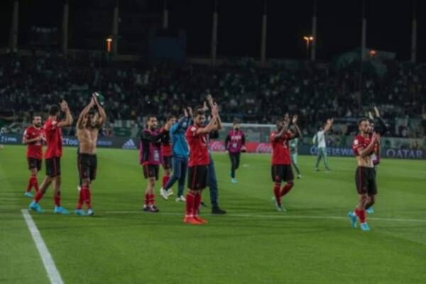 لاعبو الأهلي
