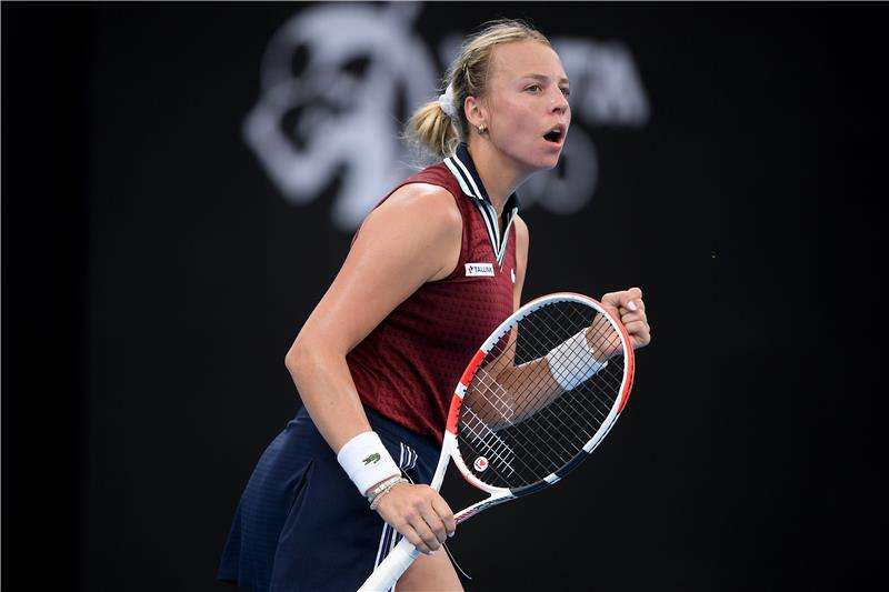 أنيت كونتافيت 