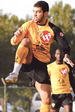 طلال العامر لاعب القادسية