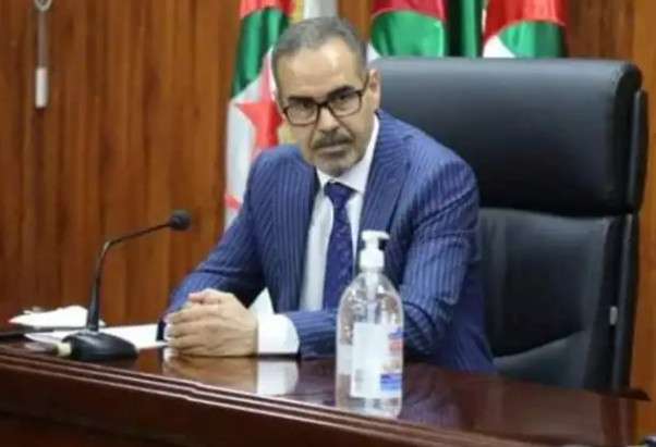 وزير الشباب والرياضة الجزائري عبد الرزاق سبقاق