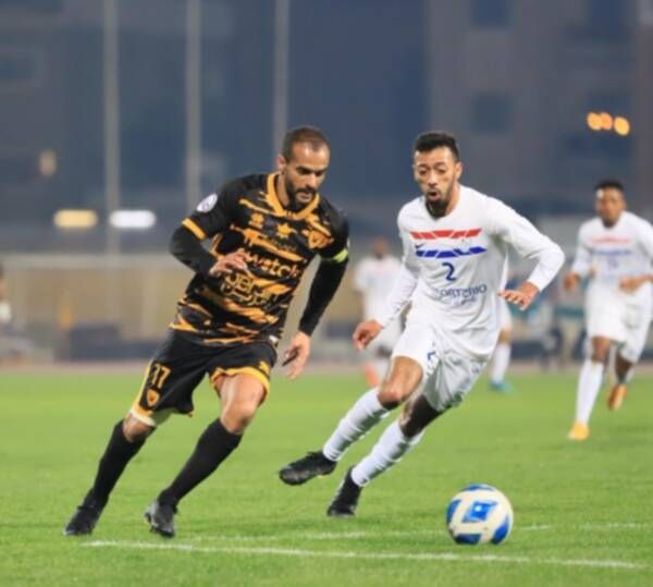 من مباراة القادسية والشباب