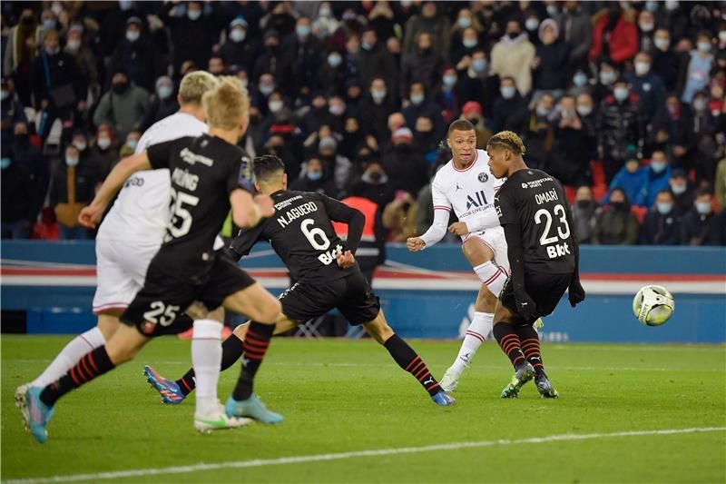 من المباراة