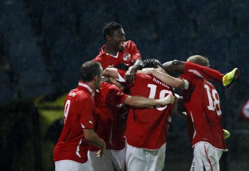 2011-06-072011-06-07t204933z_01_nil05_rtridsp_3_soccer-friendly_reuters