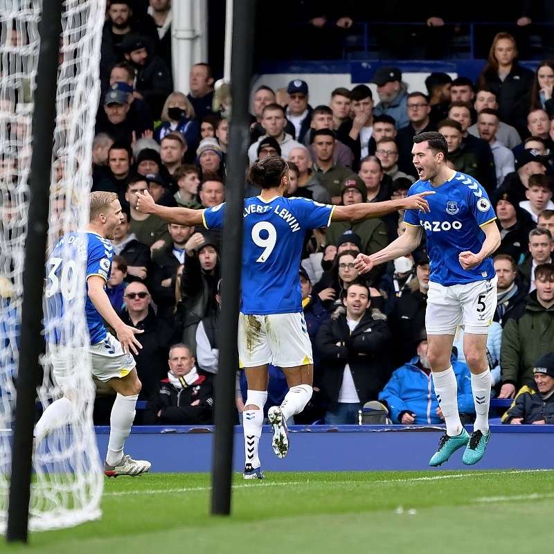 من اللقاء (نقلا عن حساب إيفرتون على تويتر)