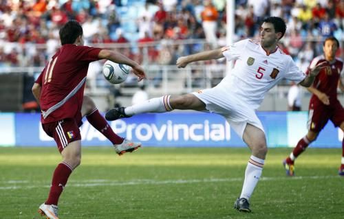 2011-06-072011-06-07t215636z_01_ven18_rtridsp_3_soccer-friendly_reuters