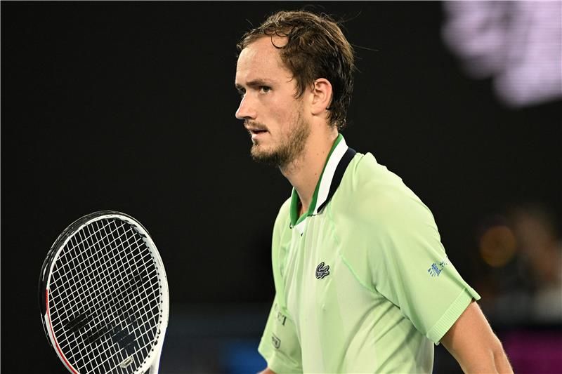 دانيل ميدفيديف