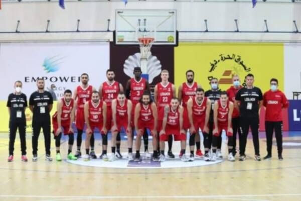 لاعبو منتخب لبنان 