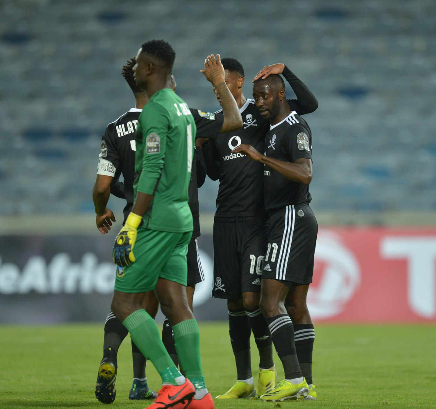 أورلاندو بيراتس