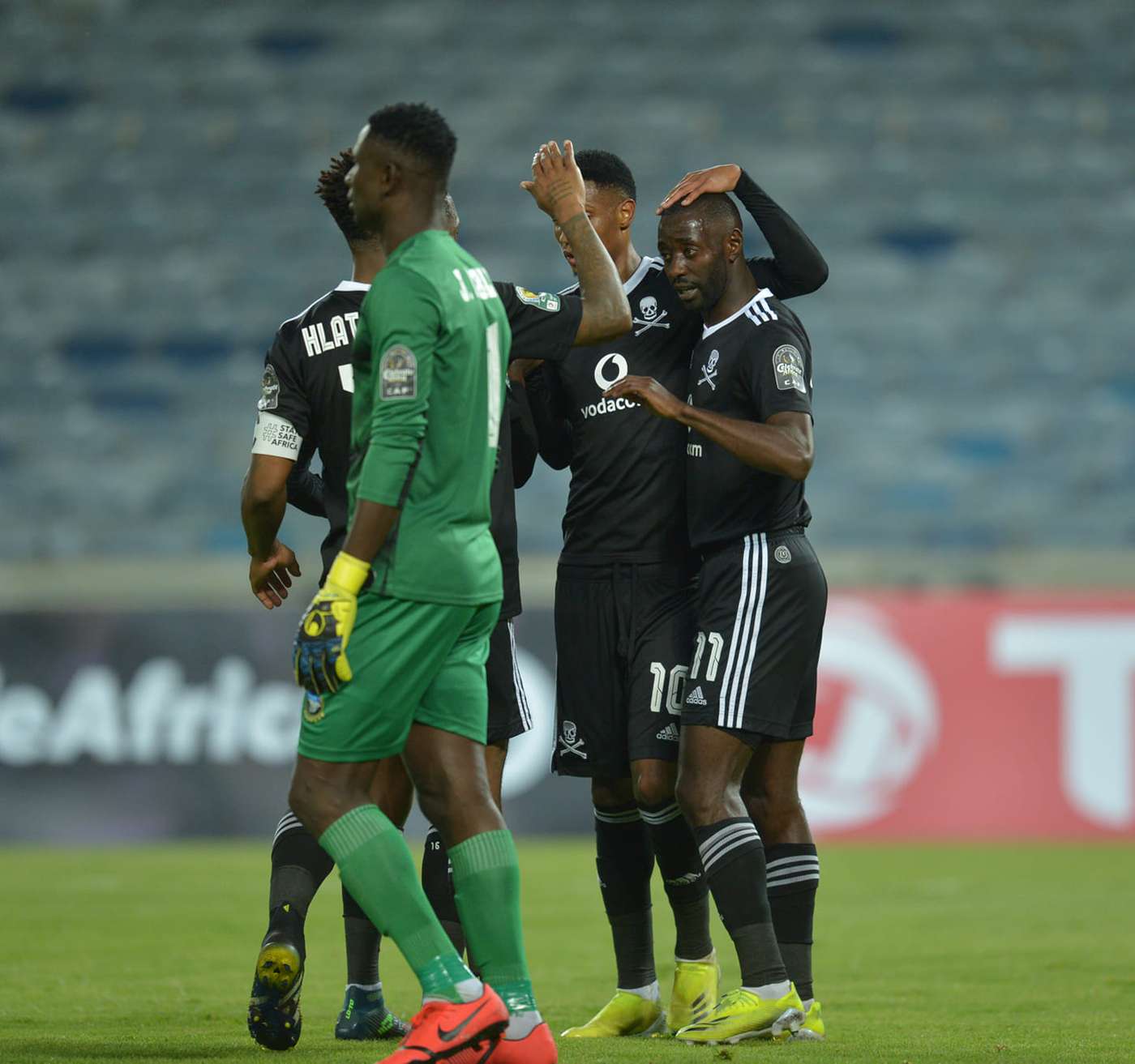 أورلاندو بيراتس