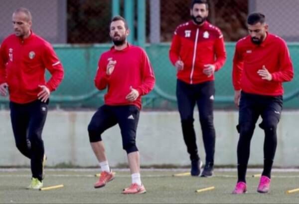 لاعبو الوحدات