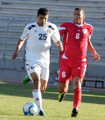 الدردور يحاول اختراق دفاعات لبنان