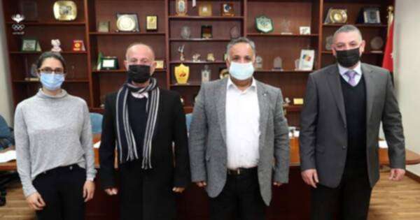 عدد من أعضاء مجلس الادارة