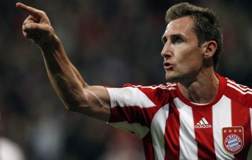 2010-09-15t204008z_01_mun19_rtridsp_3_soccer-champions_reuters