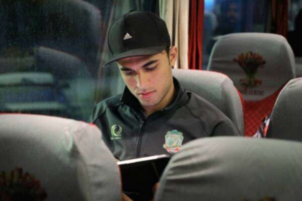 من سفر الفريق