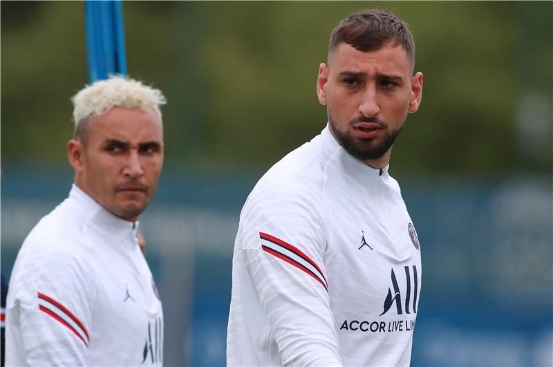 دوناروما ونافاس