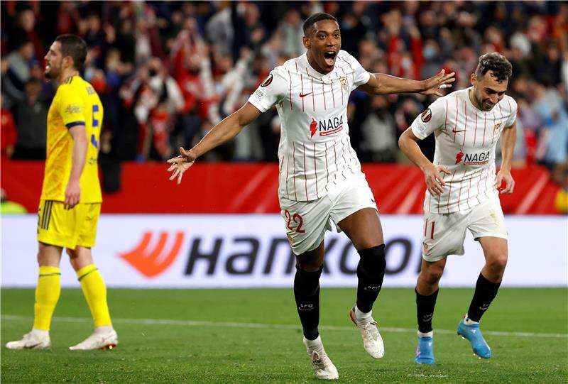 من مباراة إشبيلية ودينامو زغرب