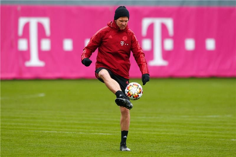 جوليان ناجلسمان