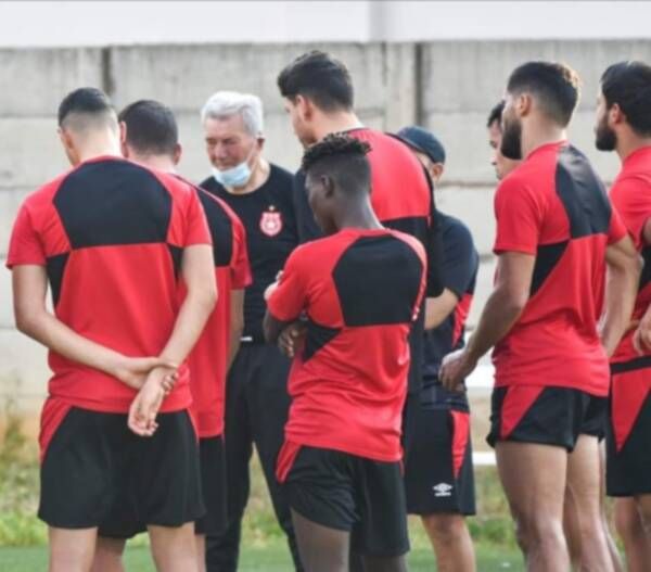 الحصة التدريبية الأخيرة للنجم الساحلي