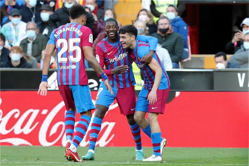 لاعبو برشلونة