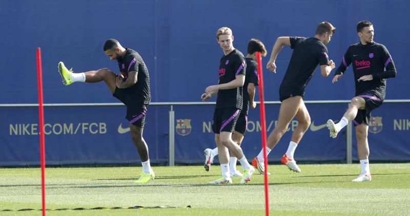 لاعبو برشلونة