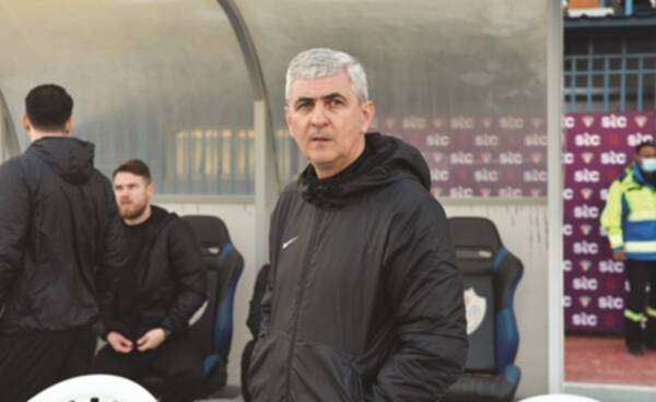 البوسني داركو