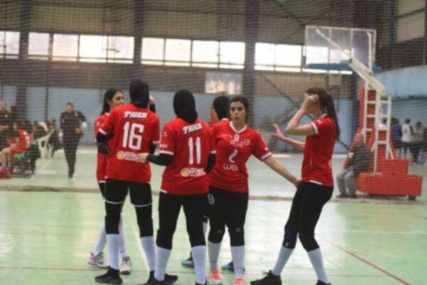 لاعبات الأهلي