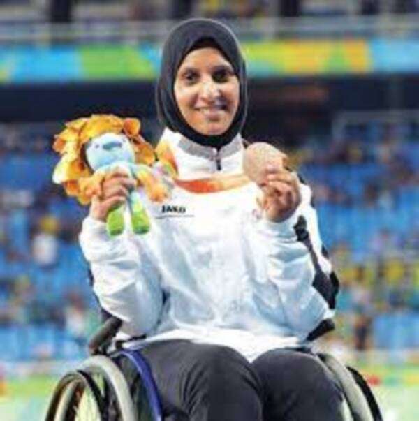 سارة الجنيبي