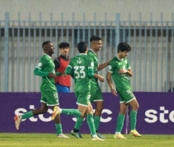 لاعبو العربي