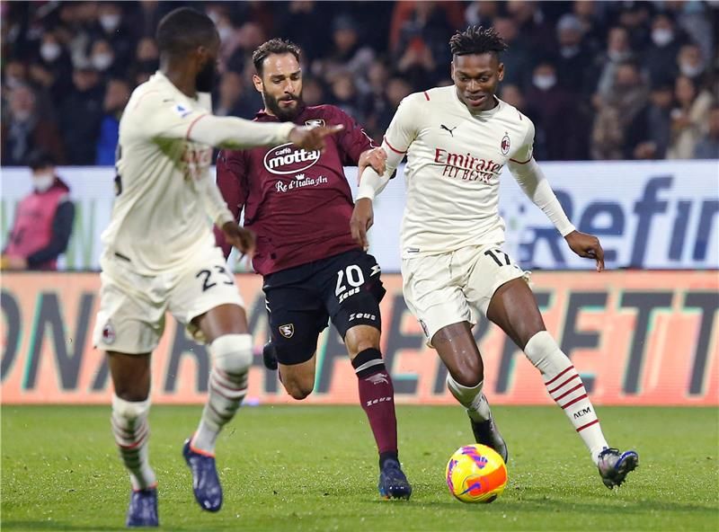 من مباريات ميلان بالدوري الإيطالي