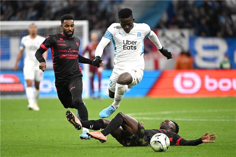 من الدوري الفرنسي