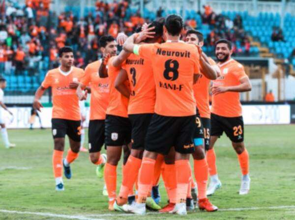 لاعبو فاركو - أرشيفية