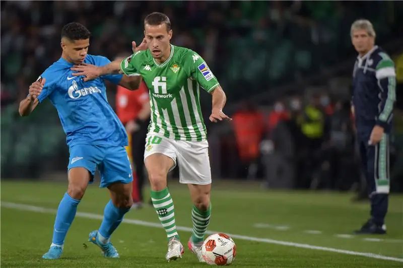 ?i=albums%2fmatches%2f2562041%2f20220224-afp_323v8q4_afp