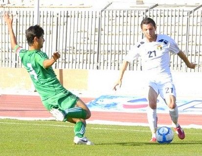 احمد الياس سجل هدف مميز وازعج دفاعات تركمنستان بتحركاته