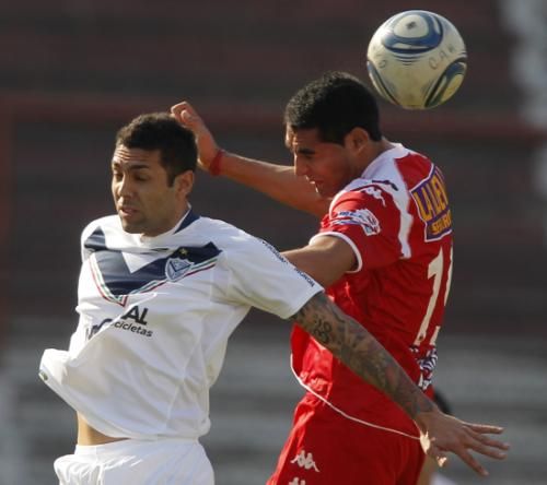 2011-06-122011-06-12t201205z_01_bas11_rtridsp_3_soccer-latam_reuters