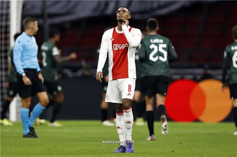 ?i=epa%2fsoccer%2f2021-12%2f2021-12-07%2f2021-12-07-09627991_epa