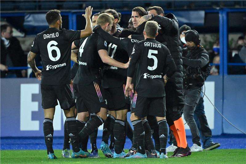 يوفنتوس وامبولي